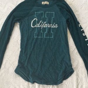 Hollister long-sleeve logo shirt